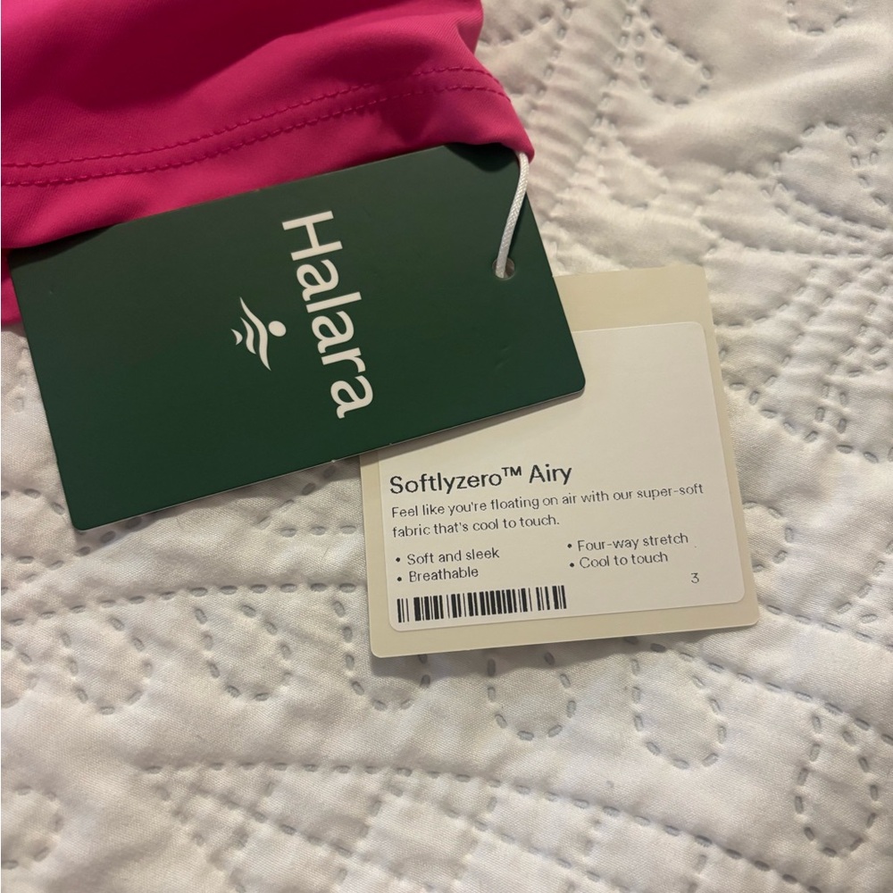 HALARA Vibrant Pink Softlyzero™ Airy athletic dress 👗 - Picture 2 of 5